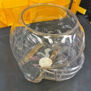 Horizon Group USA Clear Glass Football Helmet Bowl snack bowl clear new